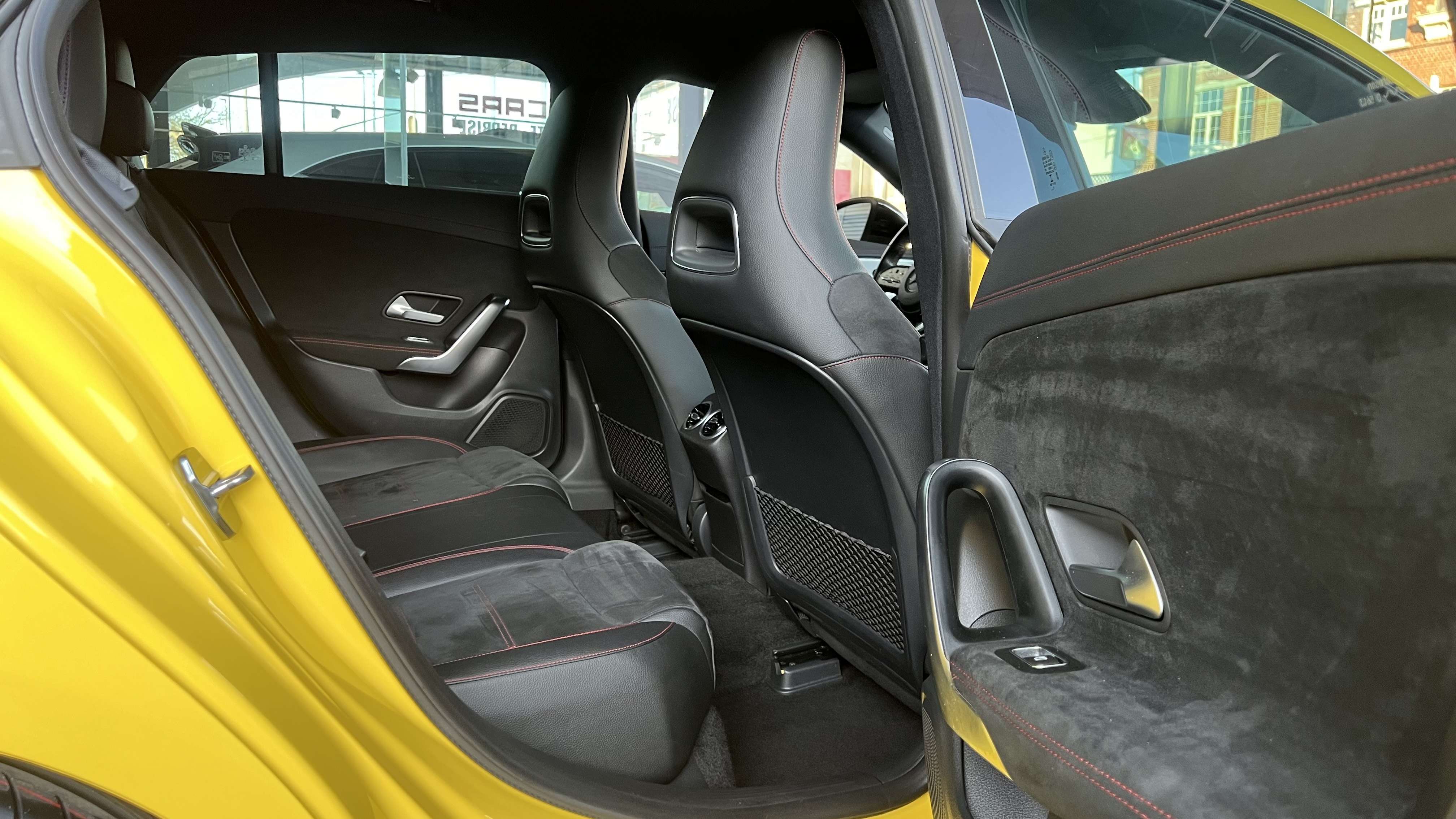 Mercedes-Benz CLA 200 CDi PACK AMG COCKPIT-CAMERA-BIXENON-CUIR-GPS-JA19