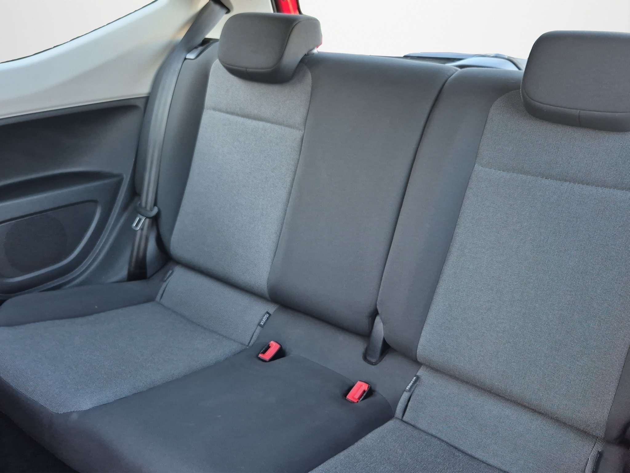 Volkswagen up! 1.0i Club up! - Petit Budget et Economique à l'Usage - Garantie 12 Mois avec Entretien Effectué - Dispo - Zone LEZ Ok
