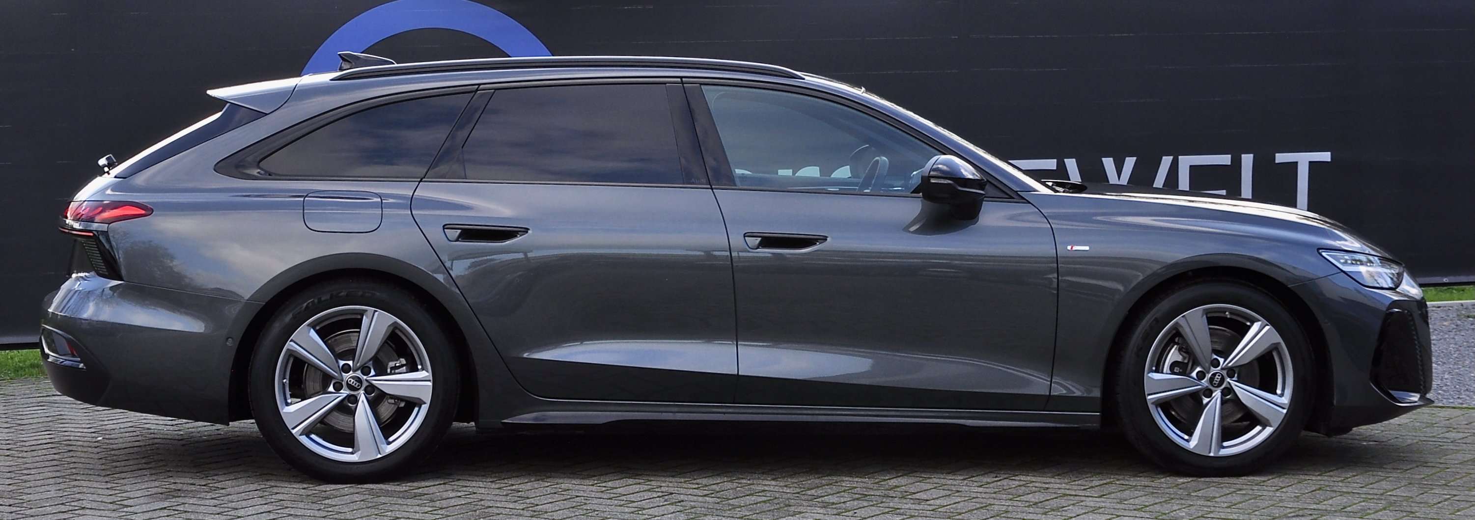 Audi A6 TDI S-LINE LEDER GLAZEN DAK PASS DISP 360° CAM