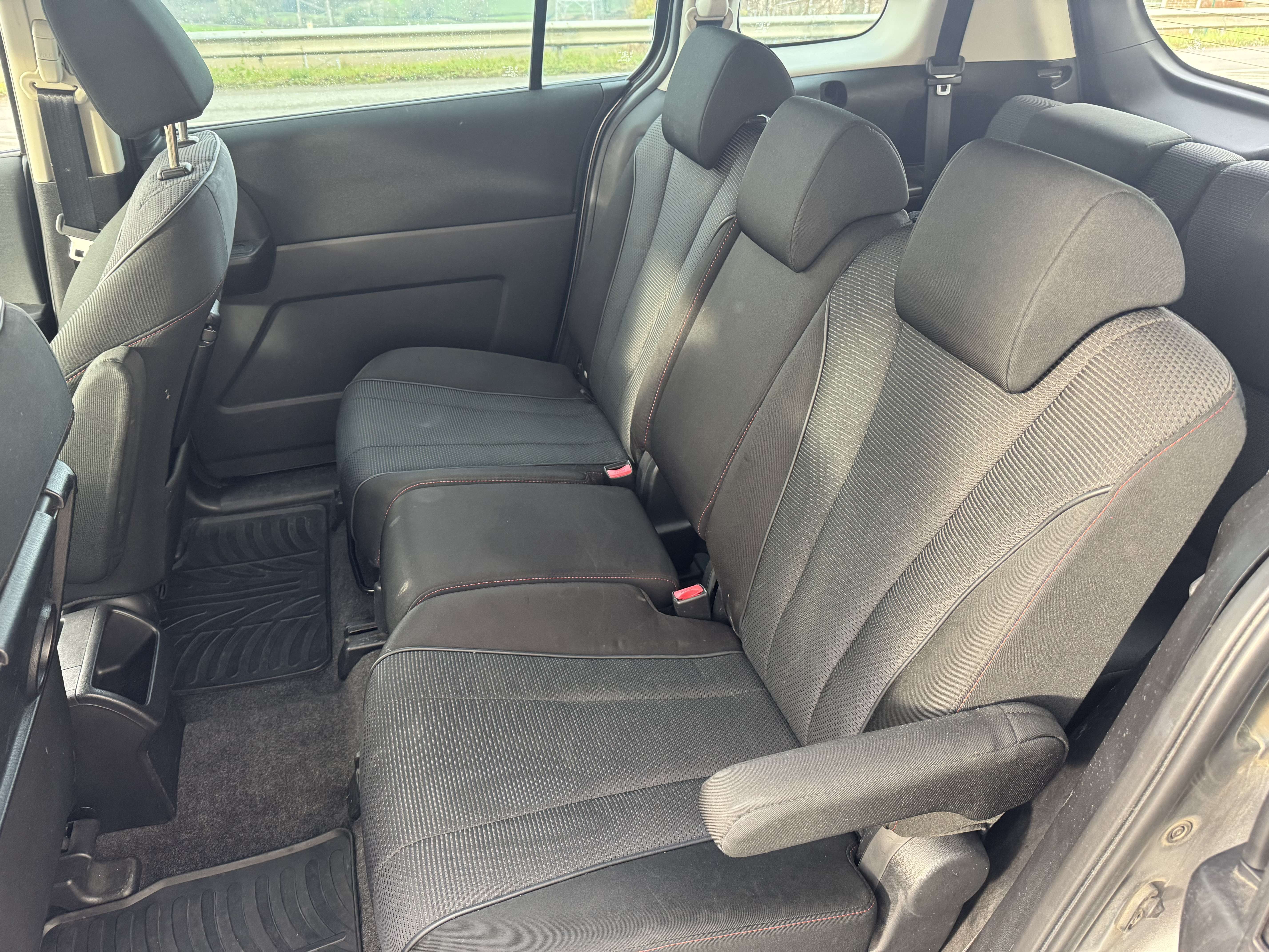 Mazda 5 5 2.0i i-Stop Active 1 an garantie ‼️
