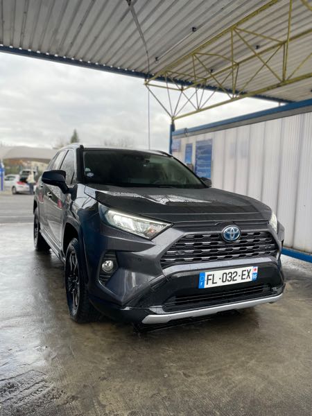 Toyota Rav 4 Hybride 218ch