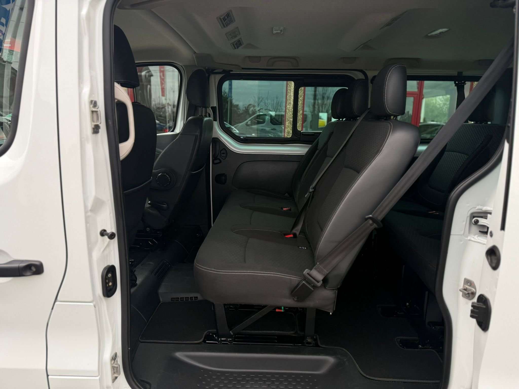 Opel Vivaro 1.6 CDTi BITURBO 145CV 8PLACES SPORT EDITION