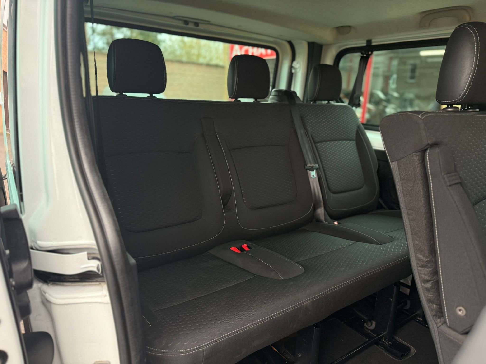 Opel Vivaro 1.6 CDTi BITURBO 145CV 8PLACES SPORT EDITION
