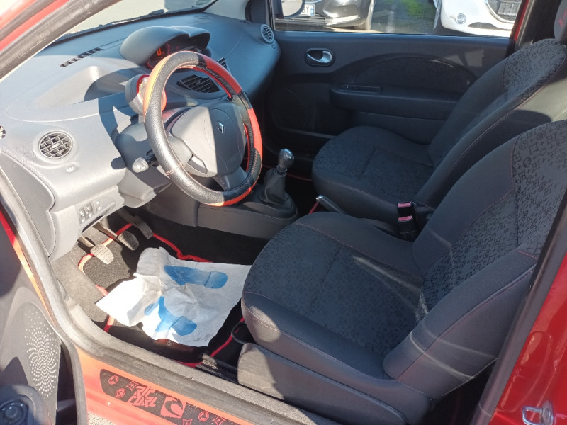 Renault TWINGO II 1.2 16V 75CH RIP CURL