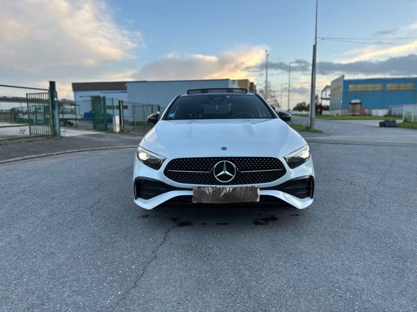 Mercedes-Benz Classe A IV BERLINE 180 D BUSINESS LINE 8G-DCT