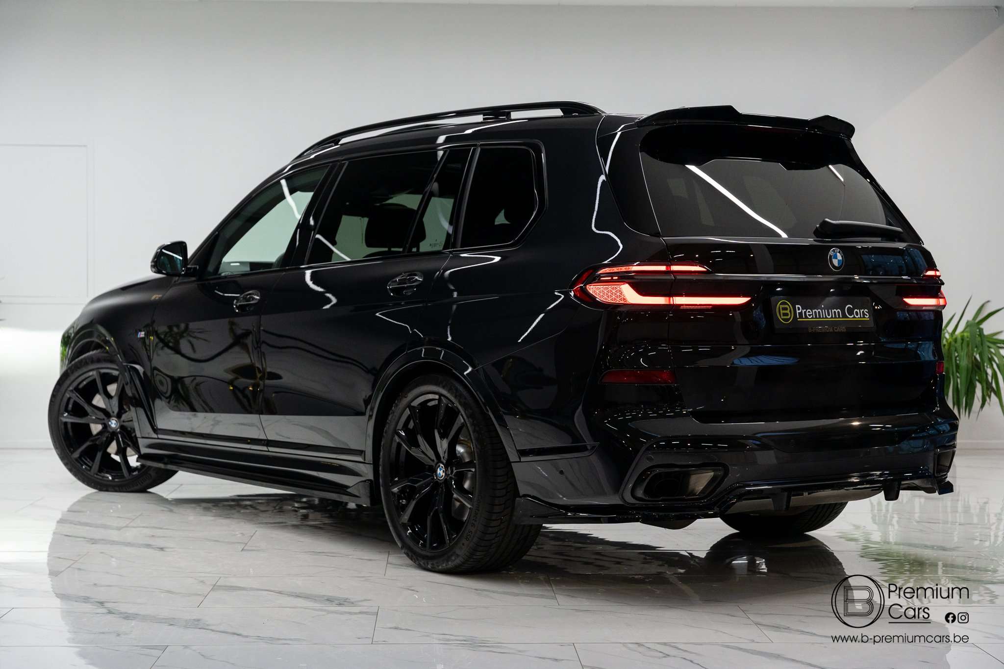 BMW X7 xDrive 40D M-pack pro bodykit! Acc, Hud, Memory!