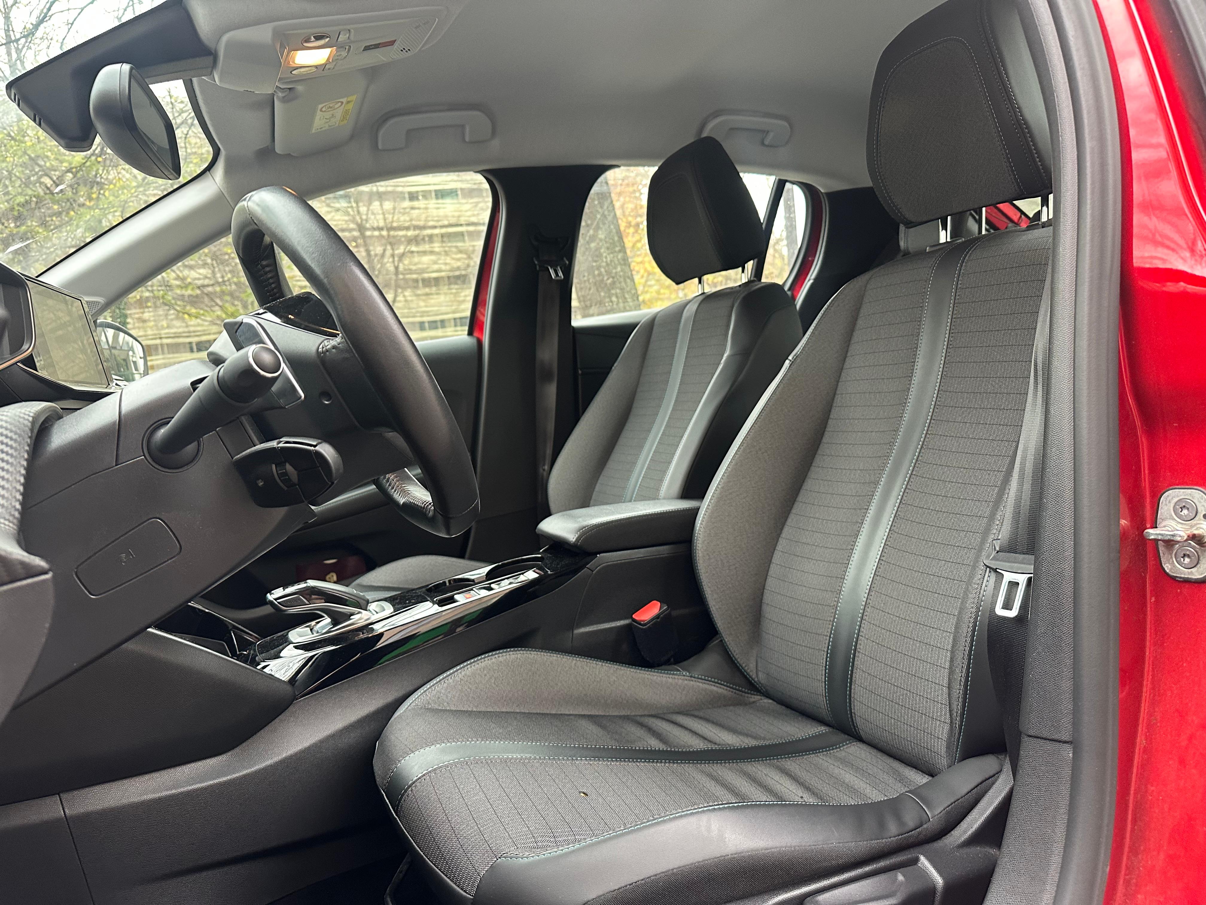 Peugeot 208 II 1.2 PURETECH 130 S&amp;S EAT8 ALLURE PACK