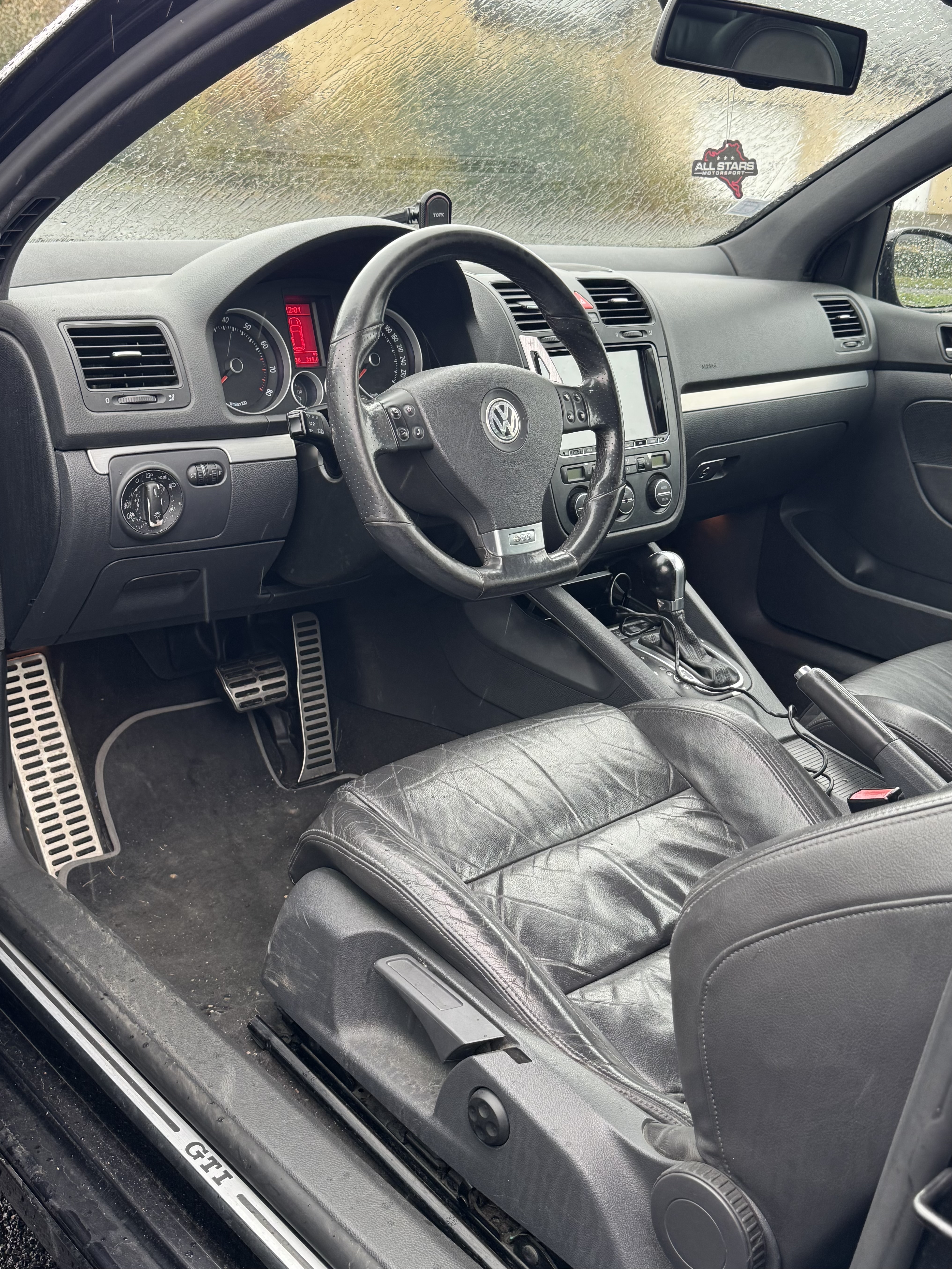 Volkswagen Golf V 2.0 TFSI 200 GTI DSG 3P