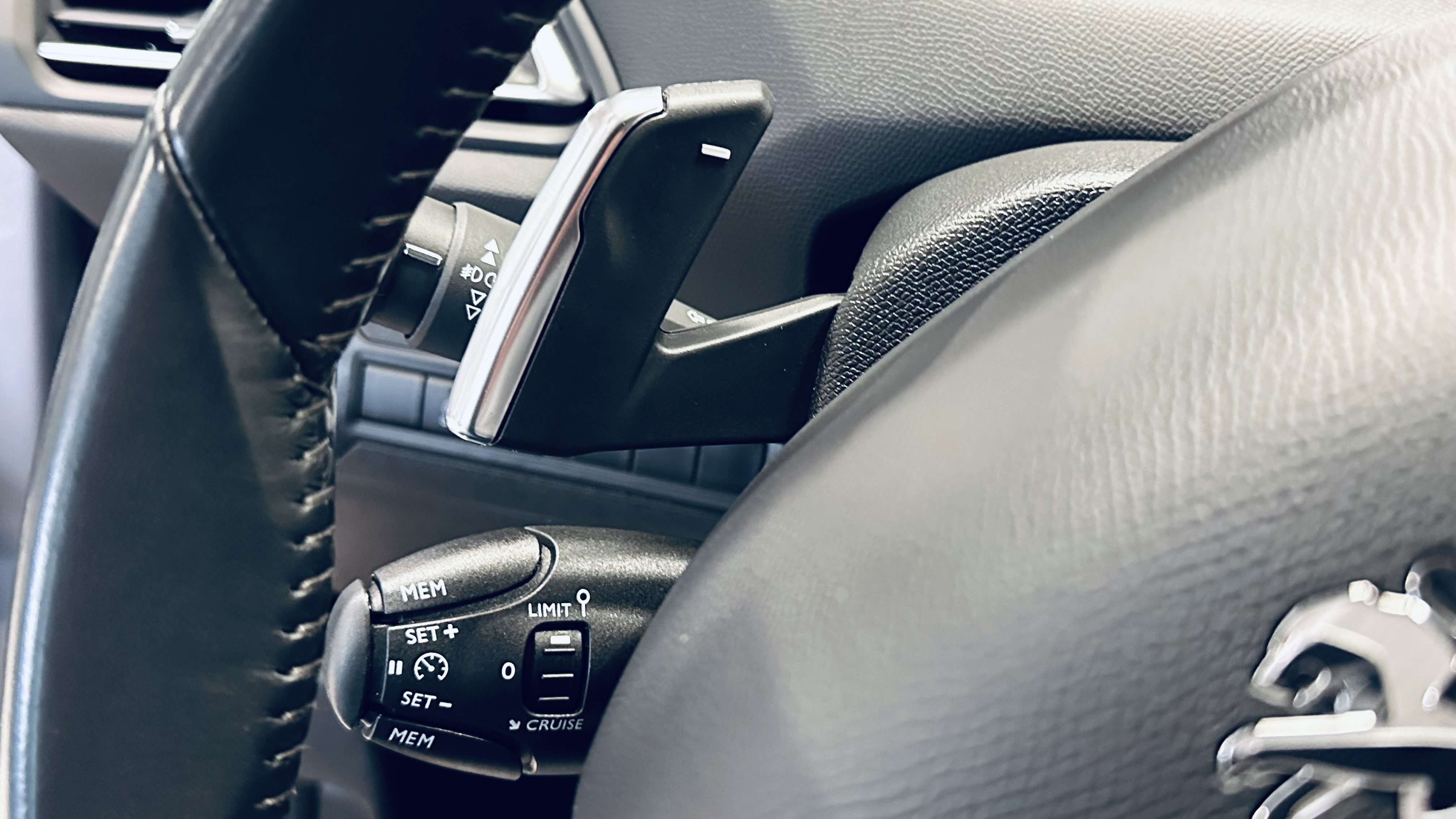 Peugeot 308 SW 1.2 VIRTUAL COCKPIT NAVI CAMERA CLIM JA16 LED