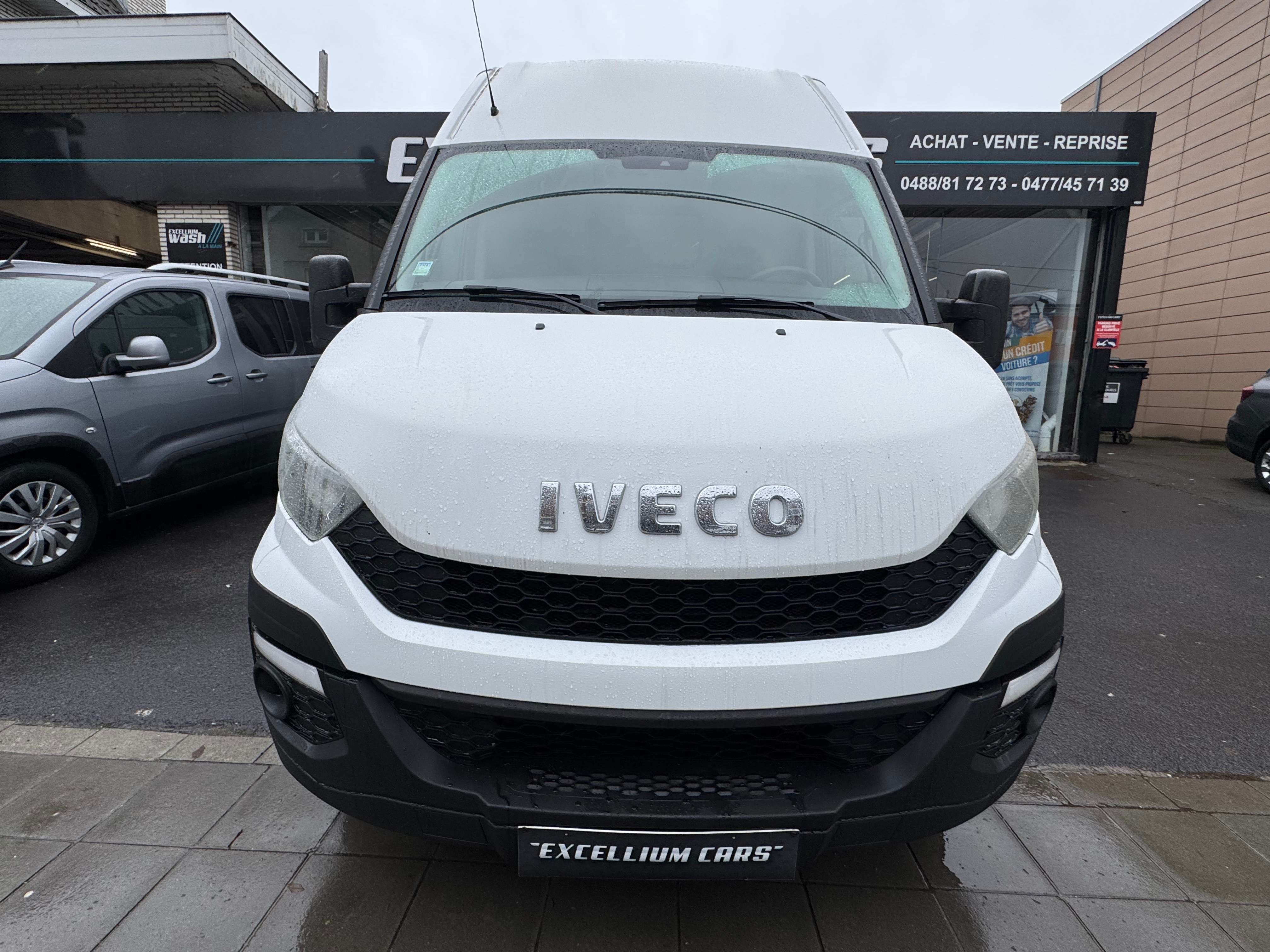 Iveco Daily 35C13SV 2.3 Turbo 3place Airco