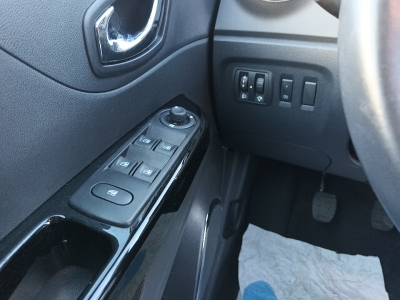 Renault CAPTUR 1.5 DCI 90CH STOP&START ENERGY INTENS ECO² EURO6 2016