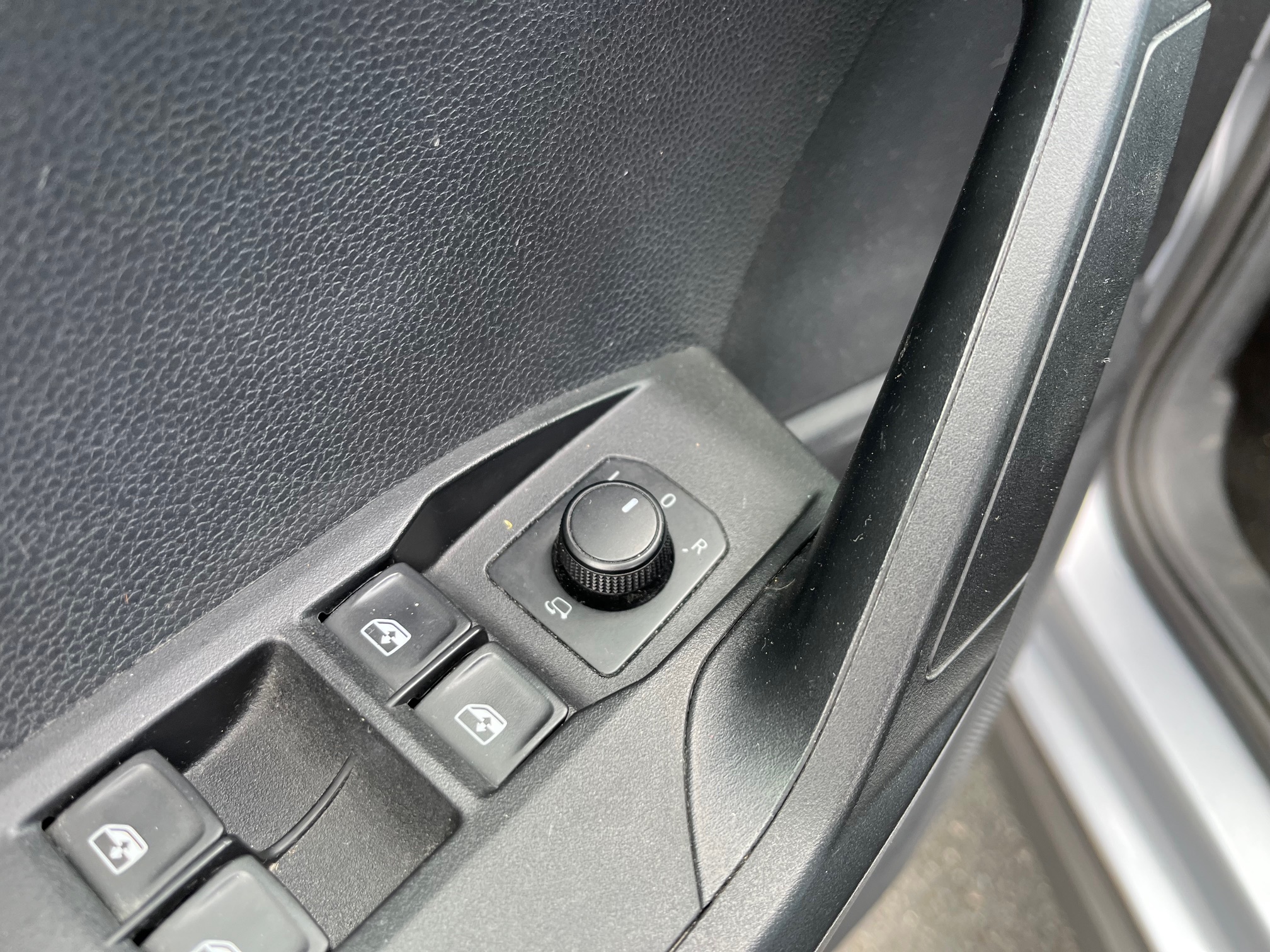 Seat Arona (2) 1.0 ECOTSI 110 S&amp;S STYLE BUSINESS DSG7