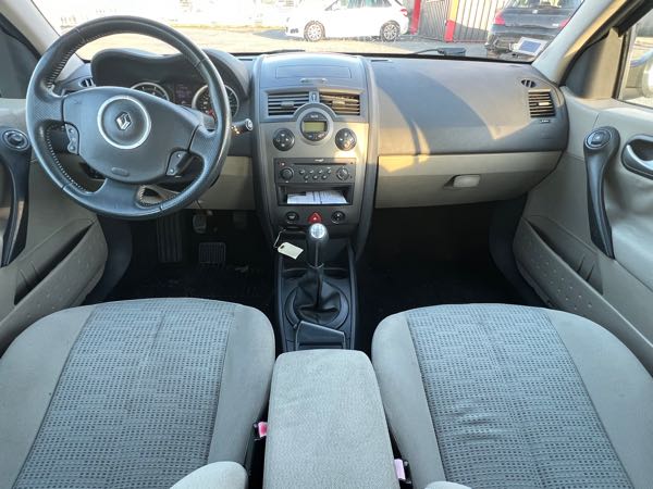 Renault Megane II (2) ESTATE 1.5 DCI 85