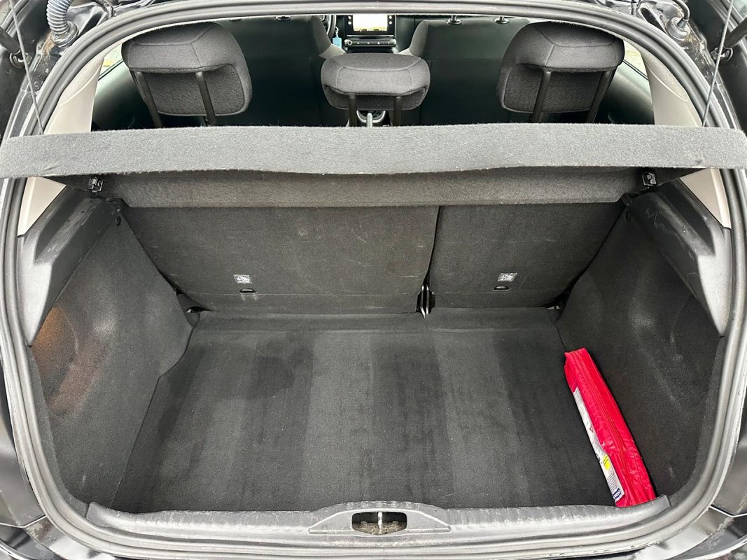 Citroen C3 1.5 BlueHDi 100 SHINE *1ère MAIN*