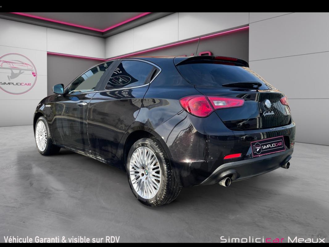 Alfa Romeo Giulietta 2.0 JTDm 170 ch SS Distinctive