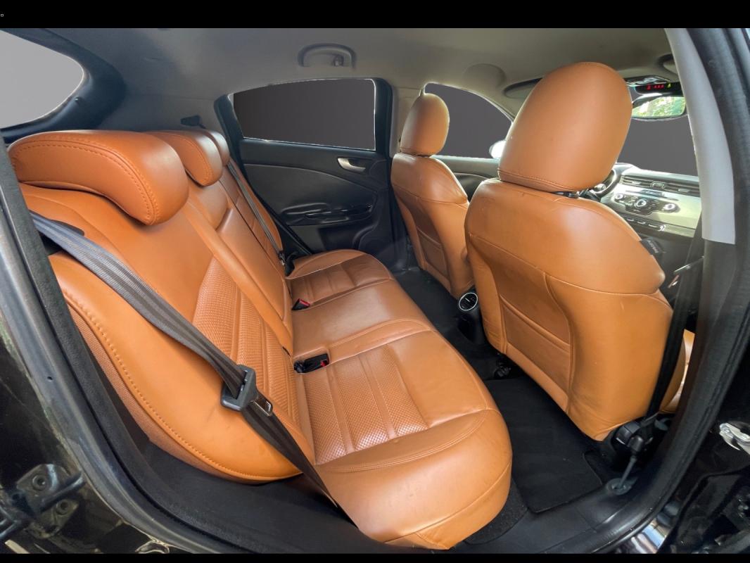 Alfa Romeo Giulietta 2.0 JTDm 170 ch SS Distinctive