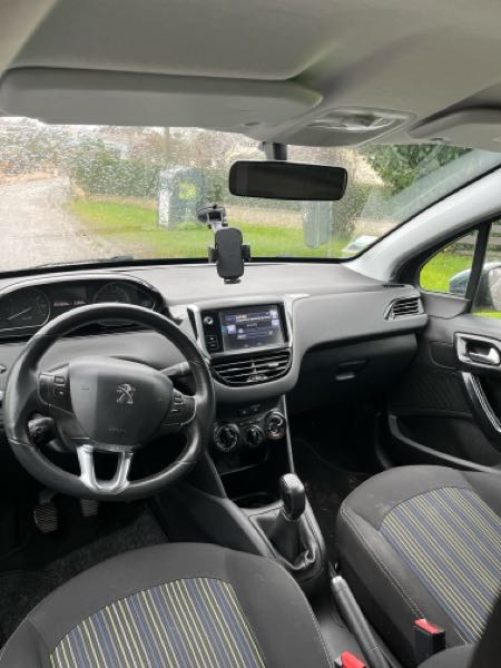 Peugeot 208 (2) 1.2 PURETECH 82 S&amp;S ACTIVE 5P