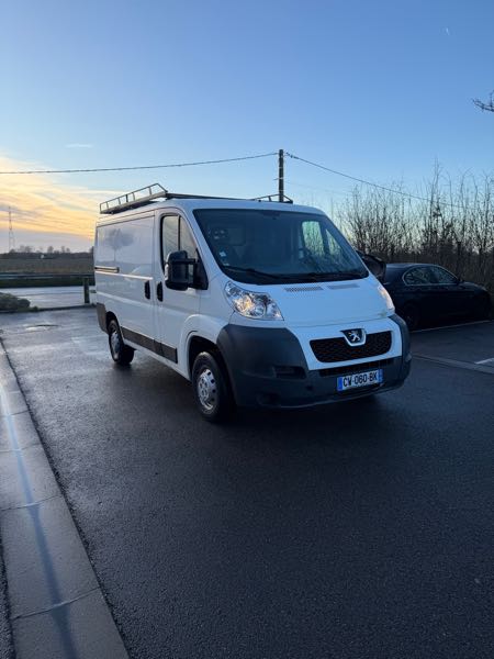 Peugeot Boxer II 290C FOURGON TOLE CONFORT 2.2 HDI