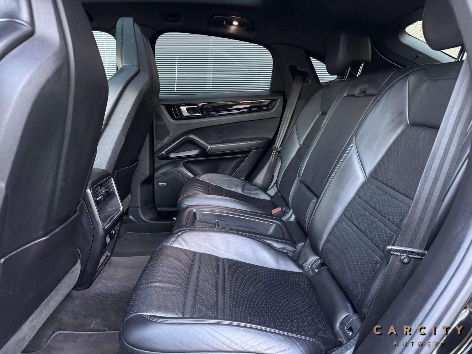Porsche Cayenne Cayenne S Coupe Tiptronic S | PANO | HUD | BOSE |