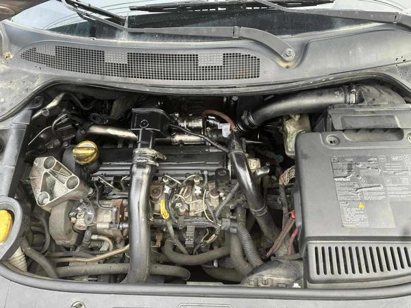Renault Megane II 1.5 DCI 80 PACK AUTHENTIQUE 5P
