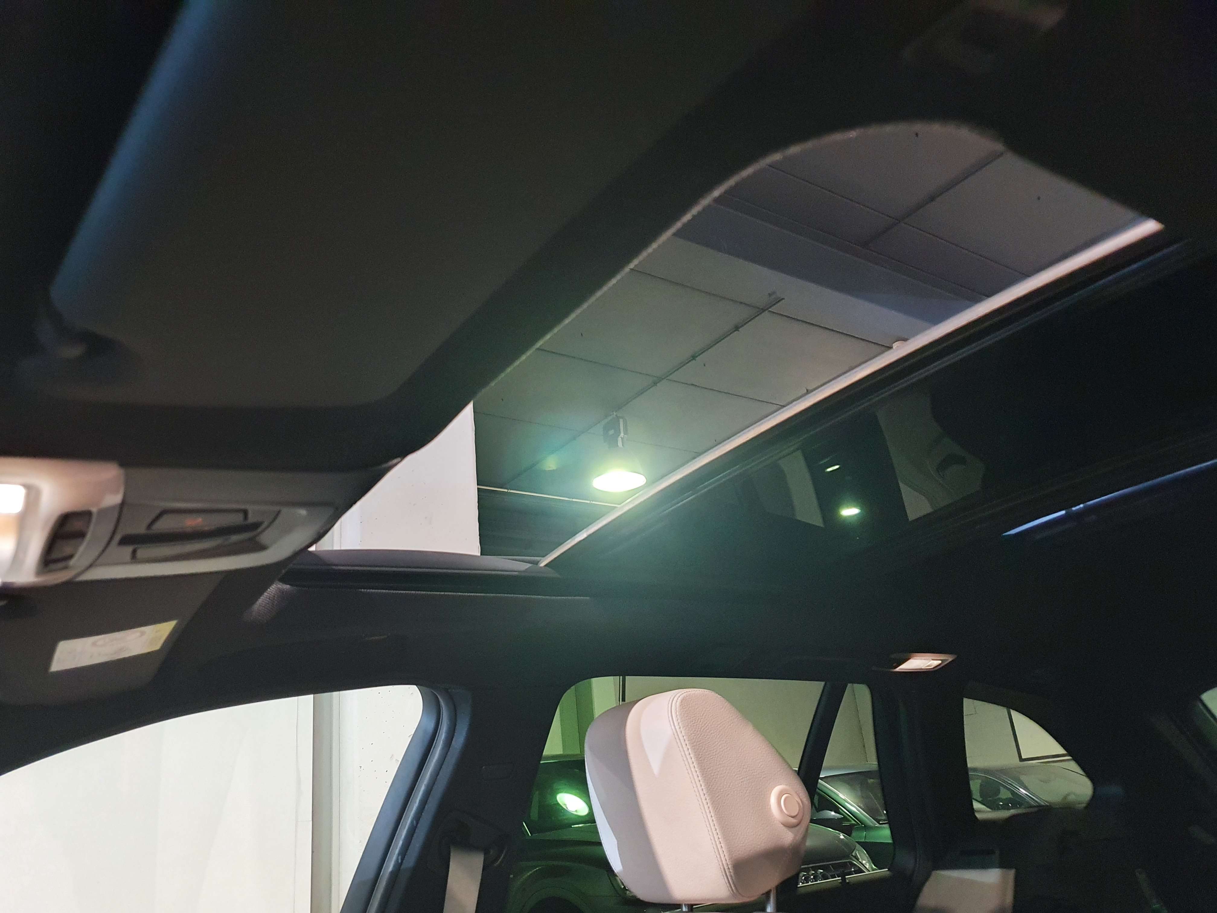 BMW 320 2 place utilitaires Led navi cam panoramique