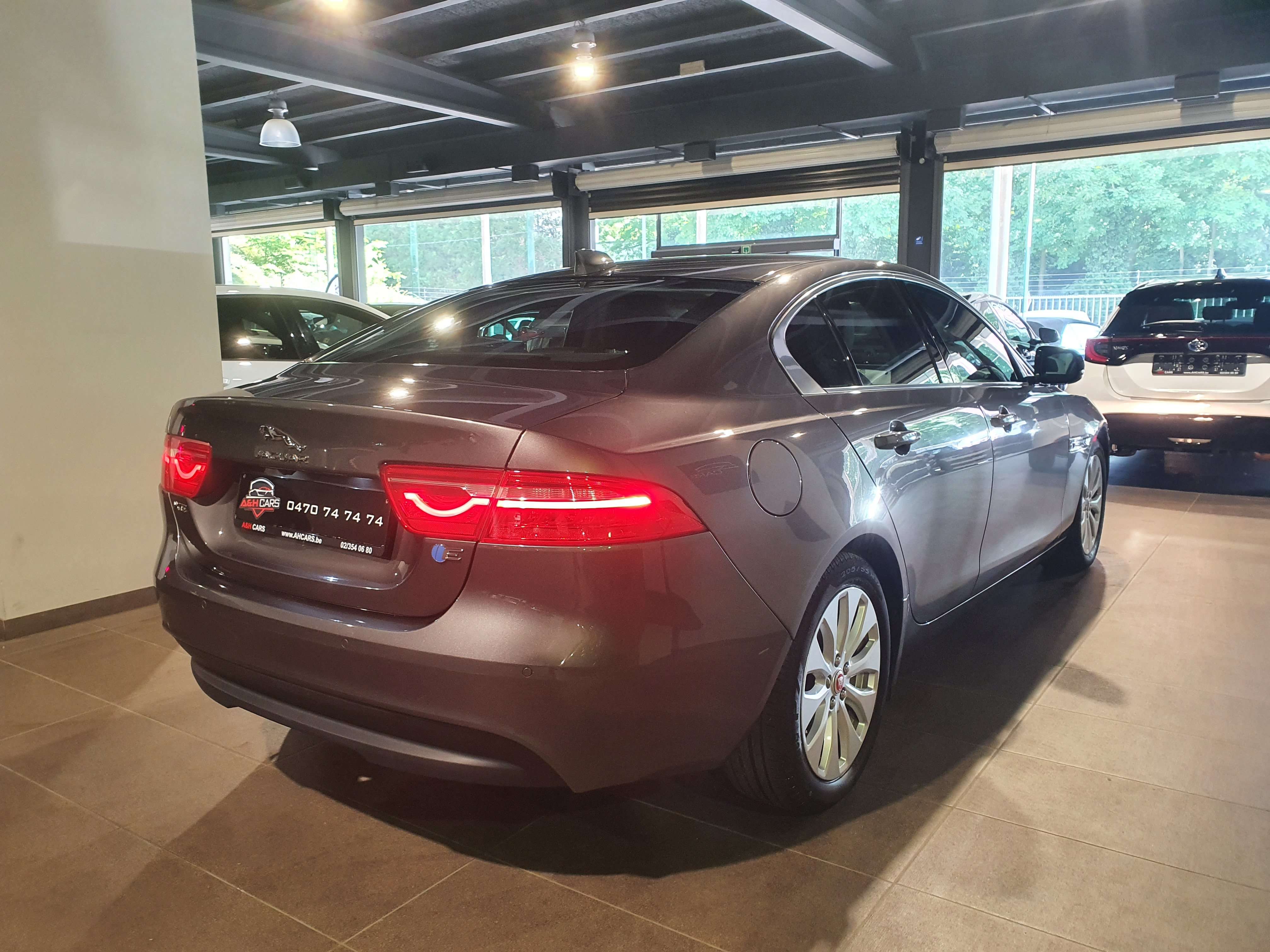 Jaguar XE 2.0 D E-prestige
