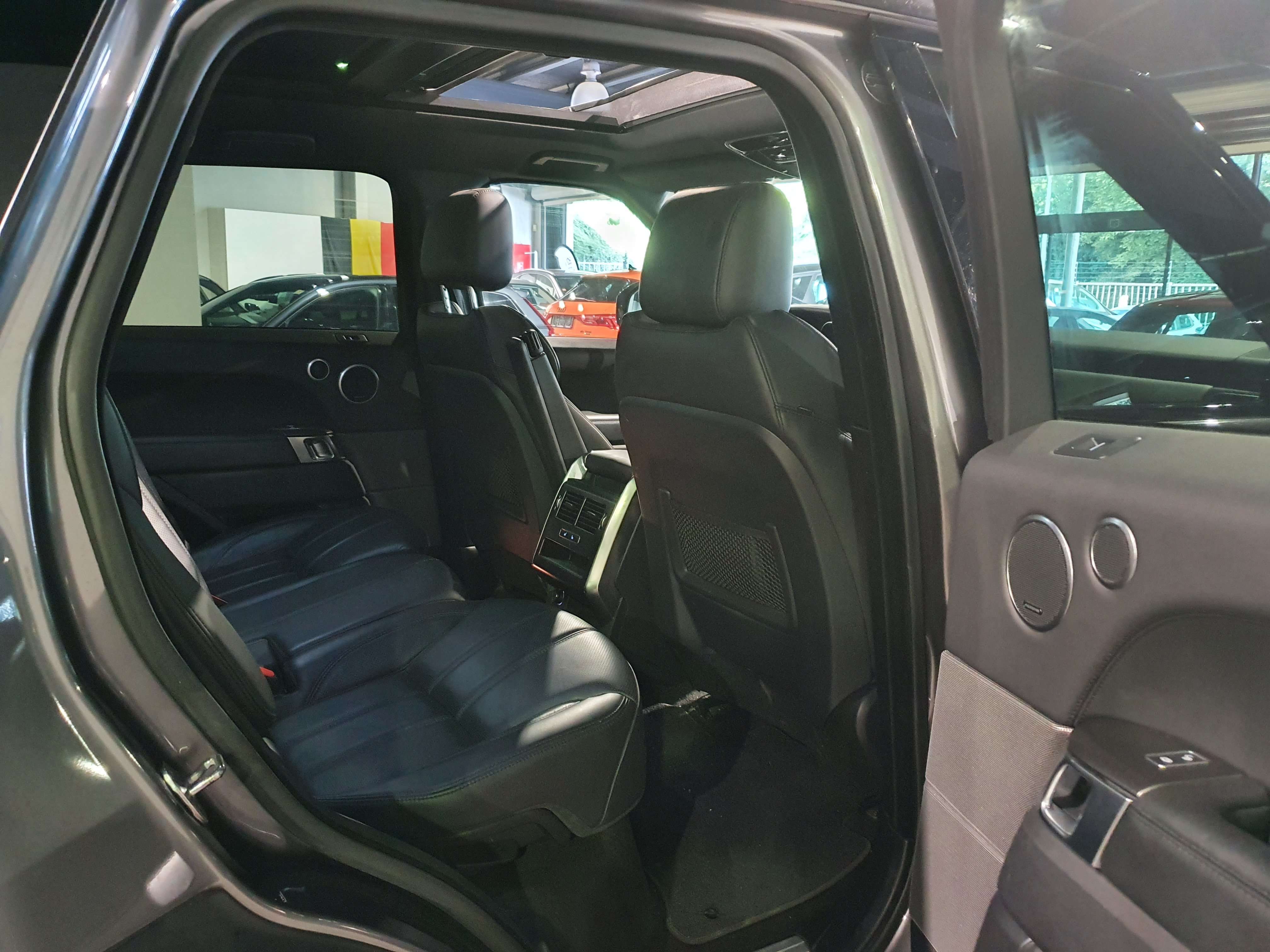 Land Rover Range Rover Sport 3.0 TDV6 HSE Dynamic