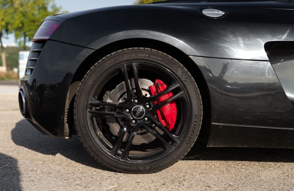 Audi R8 (2) SPYDER 4.2 V8 FSI 430 S TRONIC 7