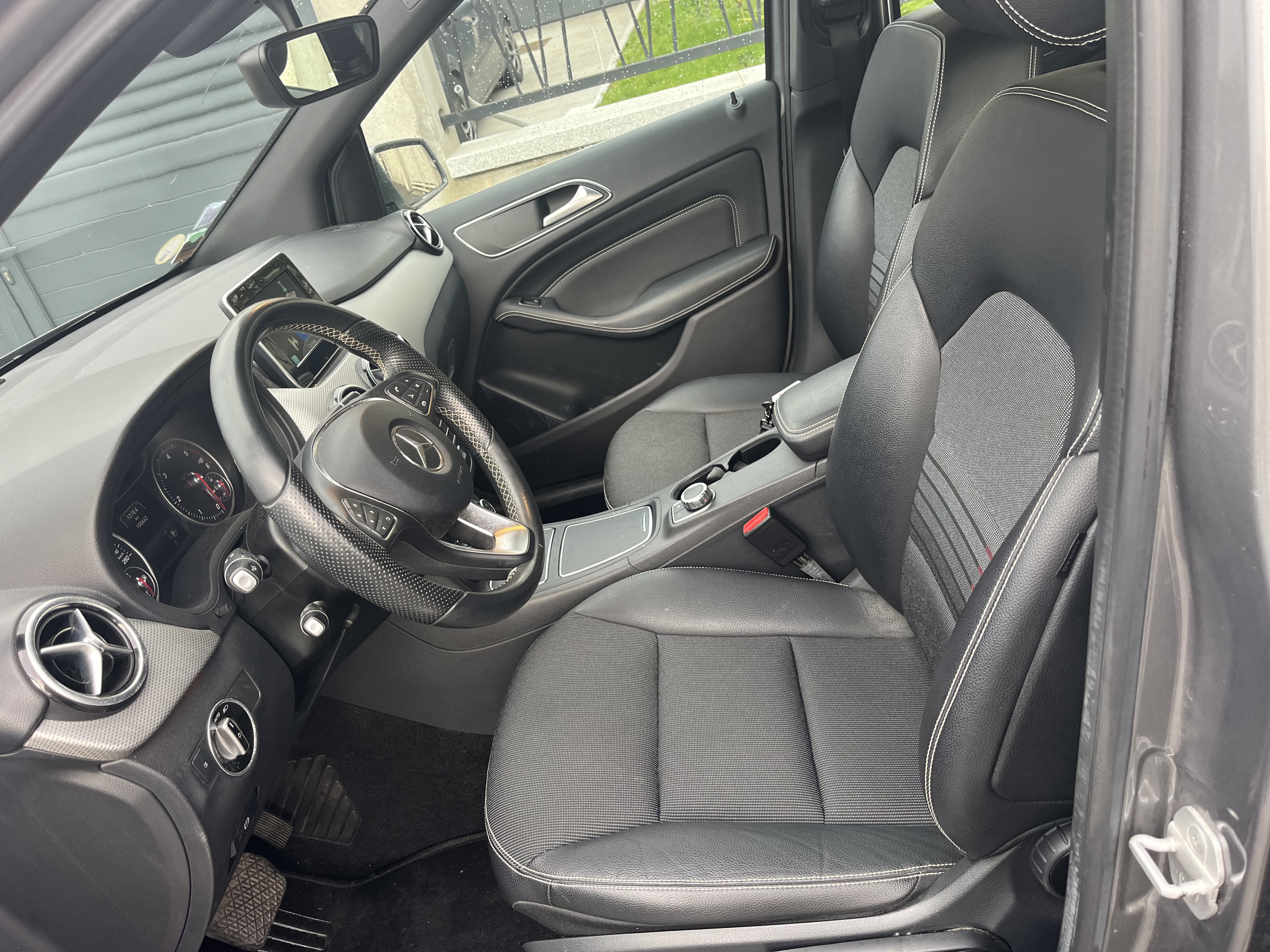 Mercedes-Benz Classe B II 200 CDI SPORT 7G-DCT