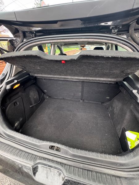 Peugeot 308 1l6