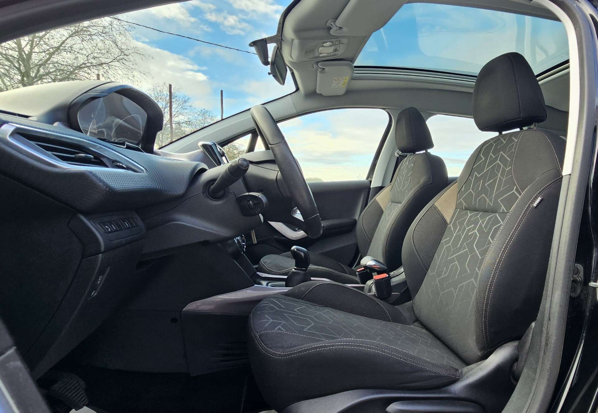Peugeot 2008 2008 1.2i PureTech Active - Garantie