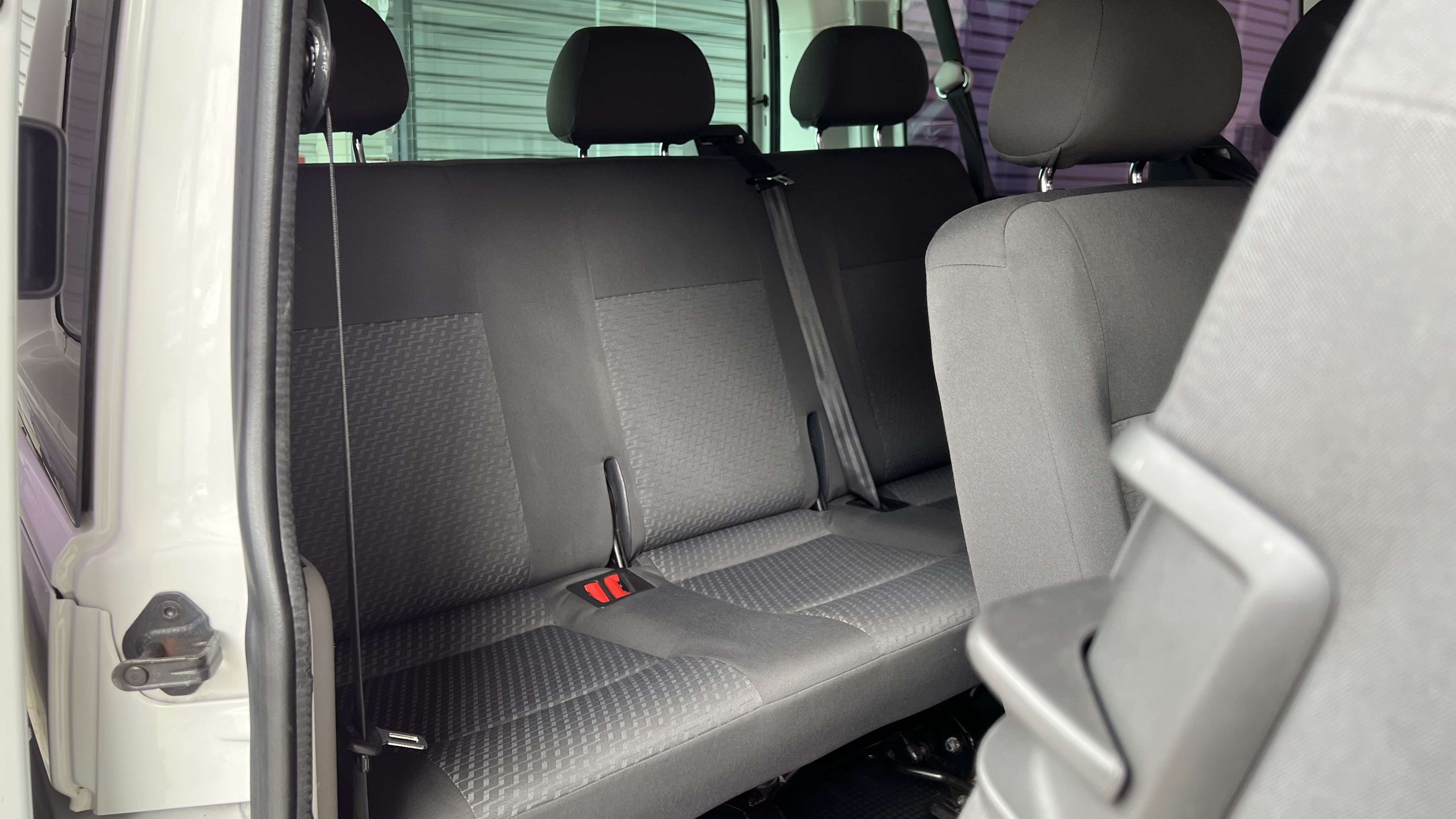 Volkswagen T6 Transporter Tiptronic 2.0 TDi 150cv (9PL) GPS-CLIM-WIFI-JA17