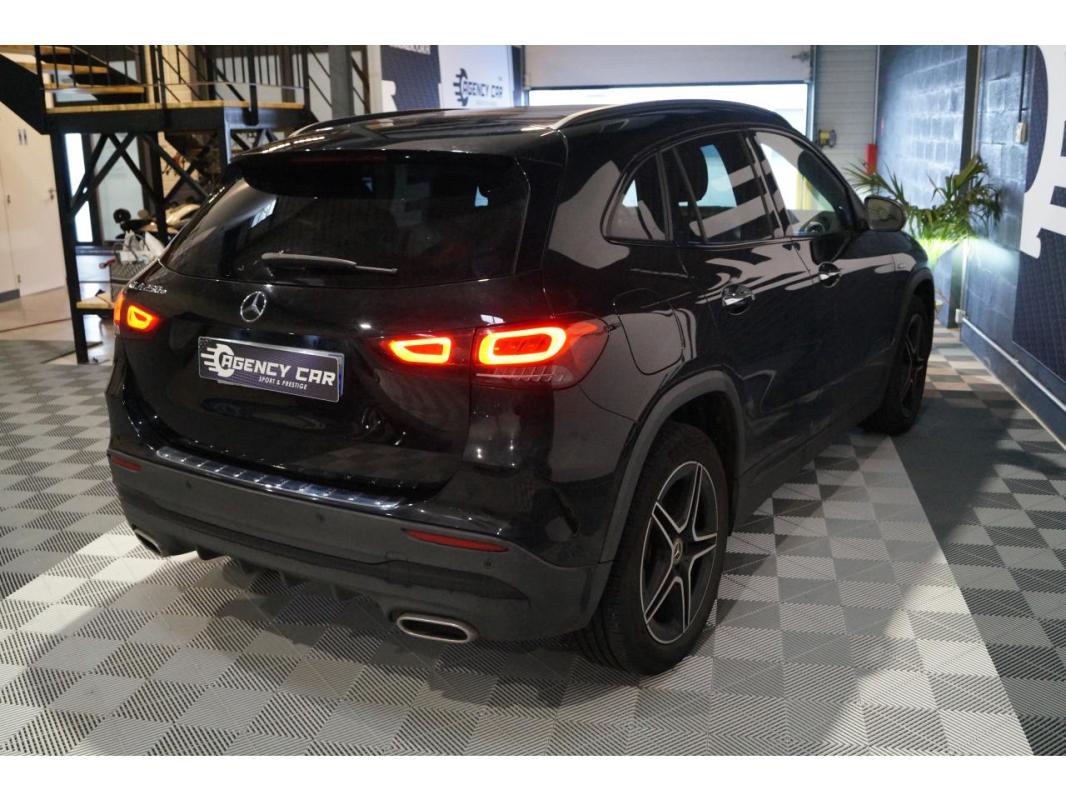 Mercedes-Benz Gla 250 e + Hybrid EQ Power - BV 8G-DCT AMG LINE Toit ouvrant 2 ème main