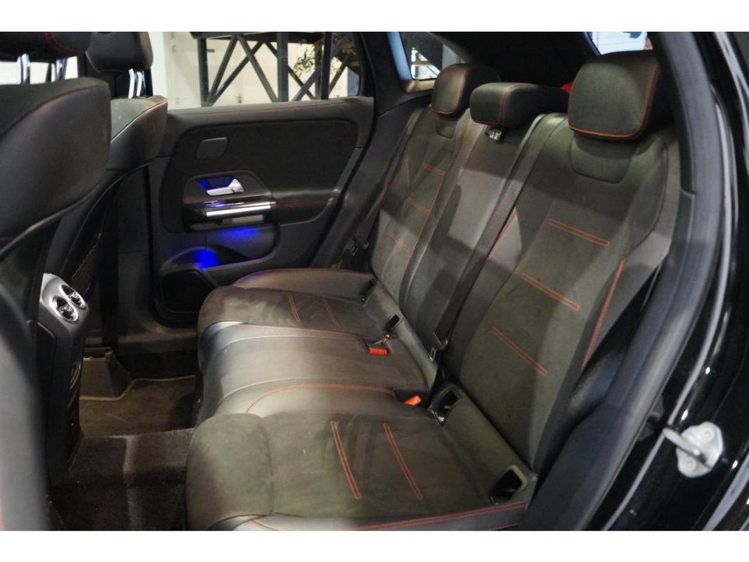 Mercedes-Benz Gla 250 e + Hybrid EQ Power - BV 8G-DCT AMG LINE Toit ouvrant 2 ème main