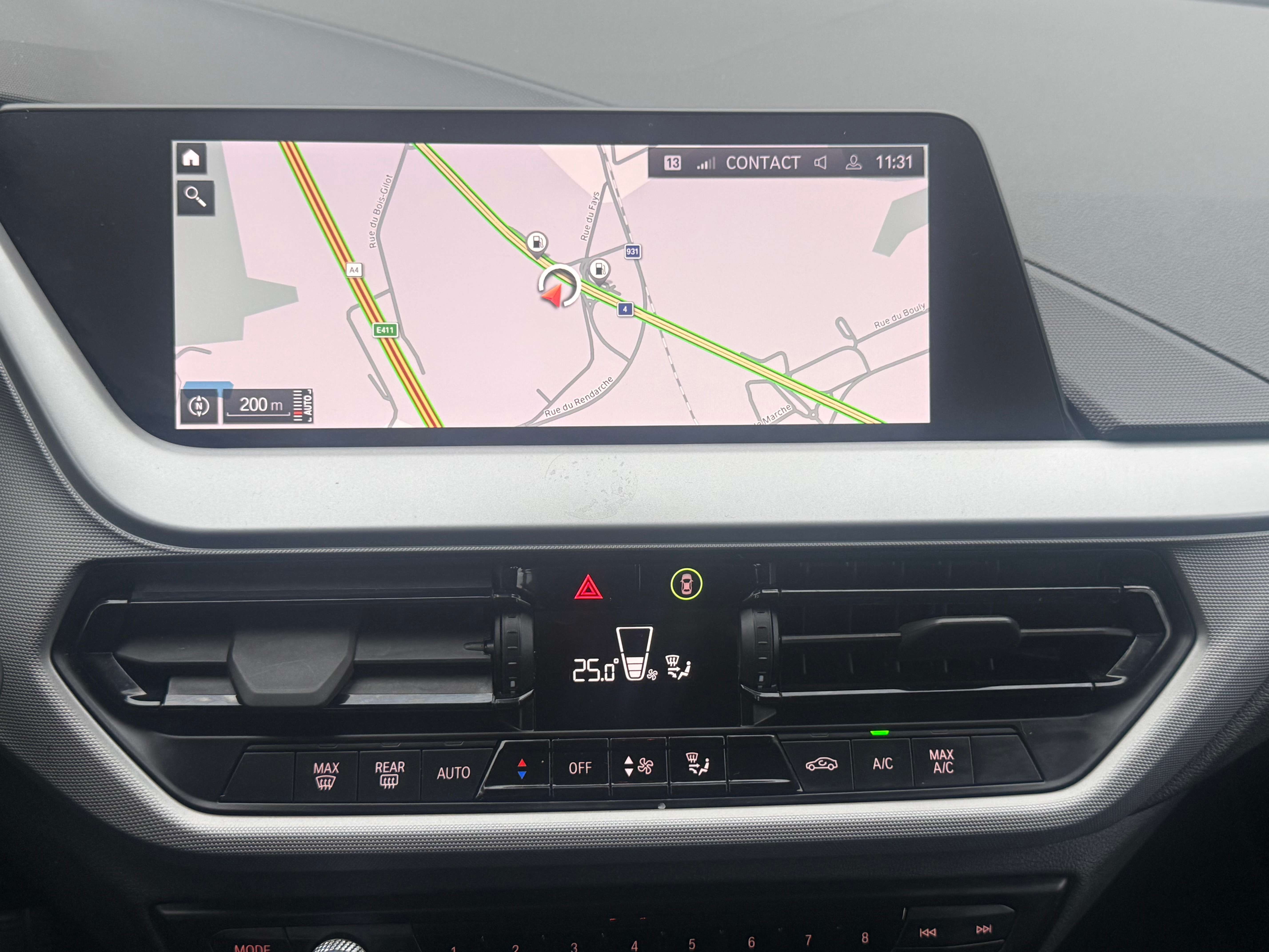 BMW 118 118i / Navi / Radar / Etat neuf / Garantie 12 Mois