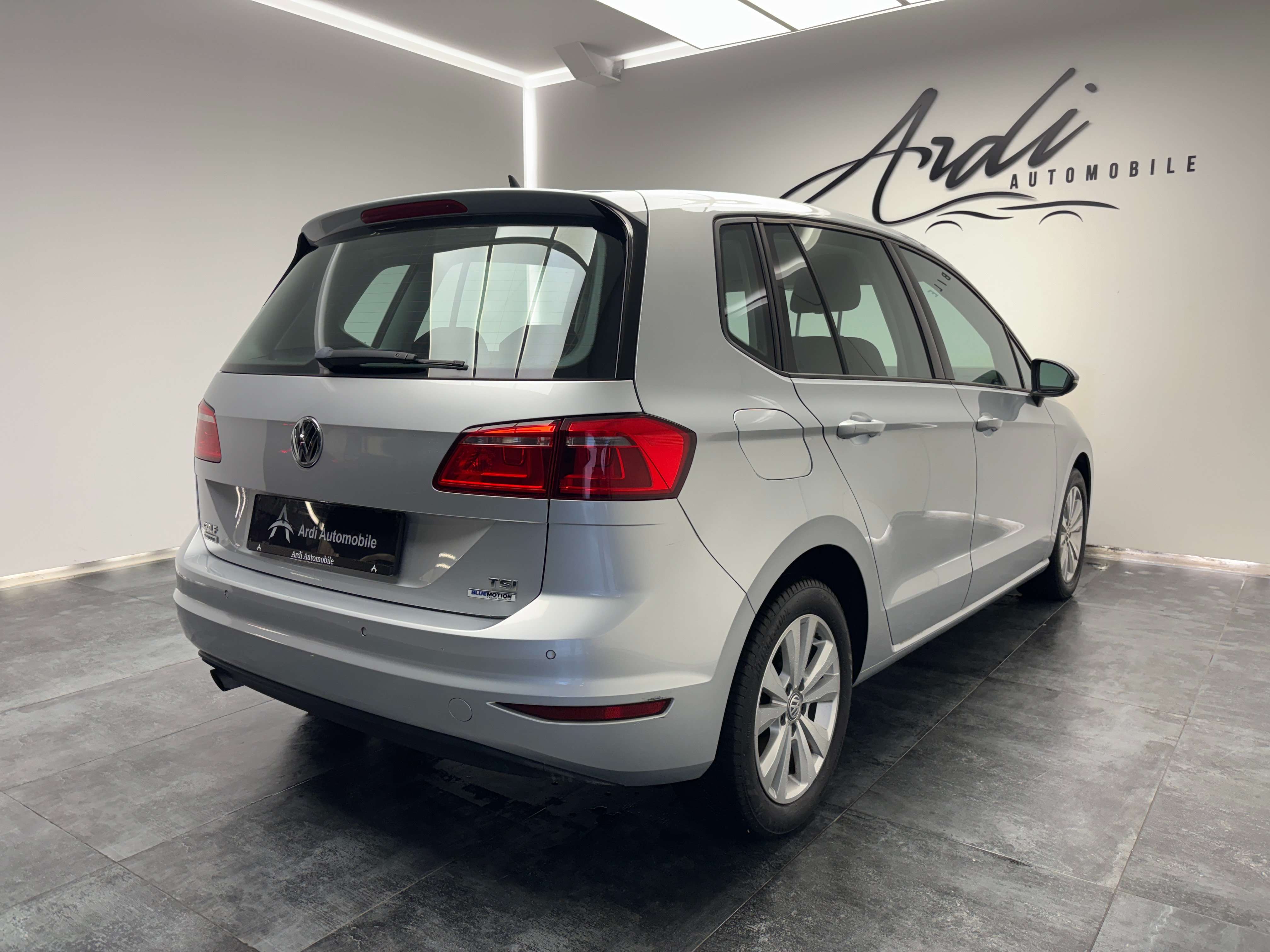 Volkswagen Golf Sportsvan 1.2 TSI *CRUISE CONTROL*CAPTEUR AV+AR*GARANTIE*