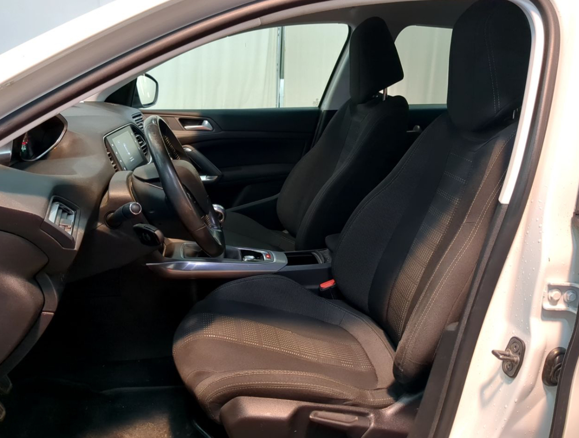 Peugeot 308 II 1.2 PURETECH 130 S&amp;S ALLURE
