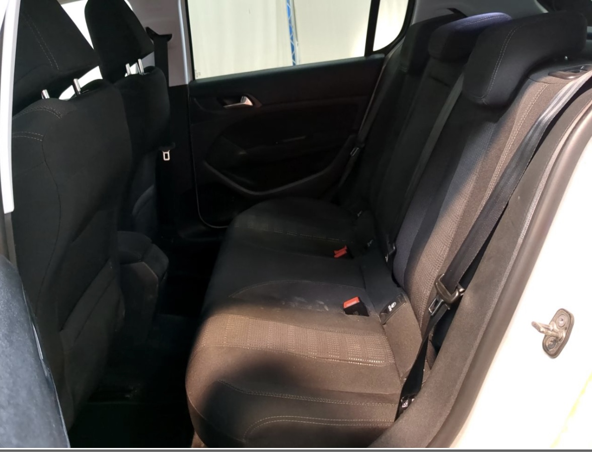 Peugeot 308 II 1.2 PURETECH 130 S&amp;S ALLURE