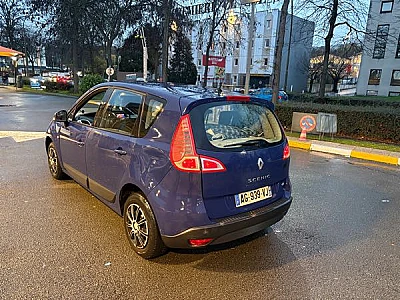Renault Scenic 2010