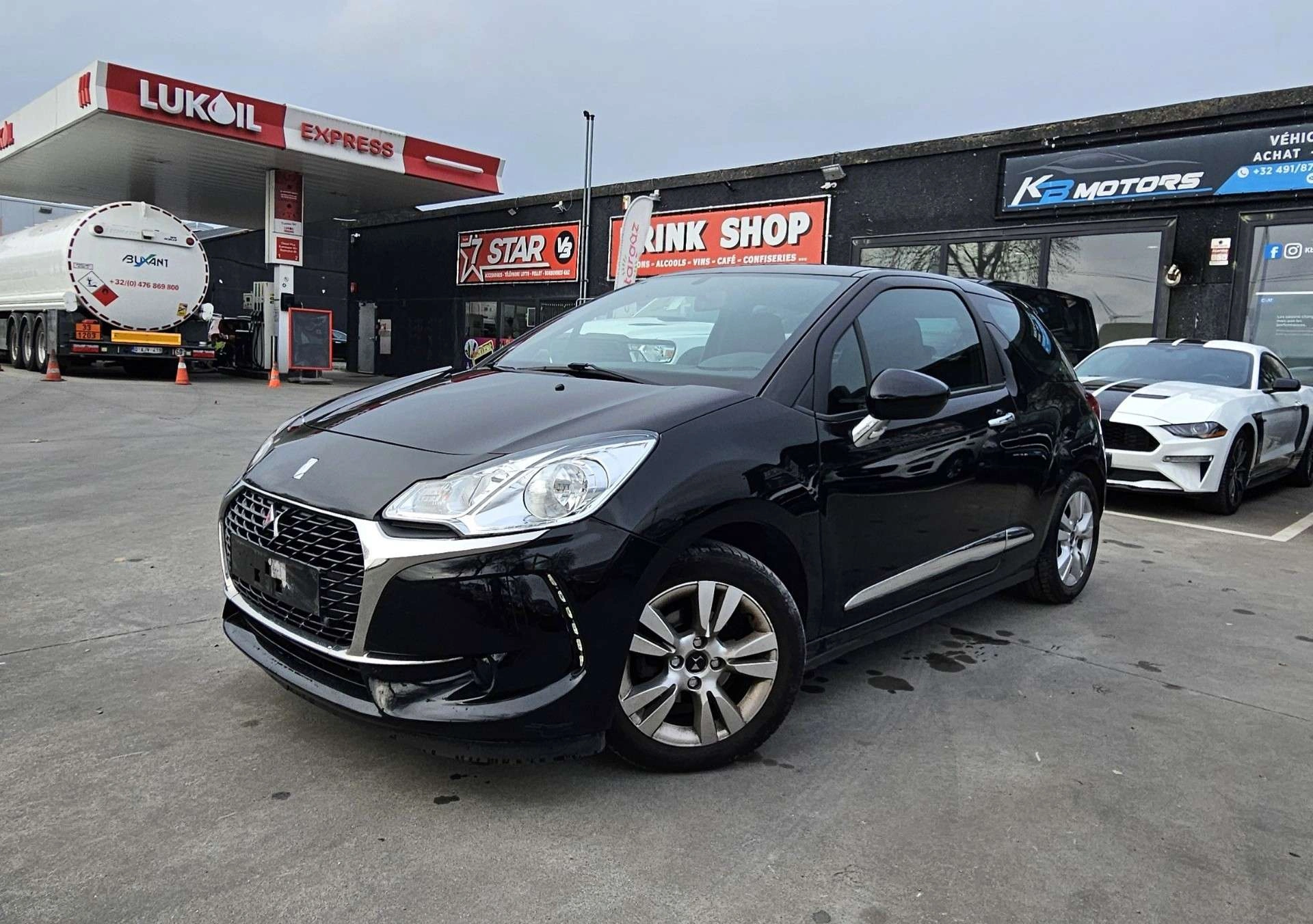 Citroen DS3 DS3 1.2i Chic - Garantie 12 mois