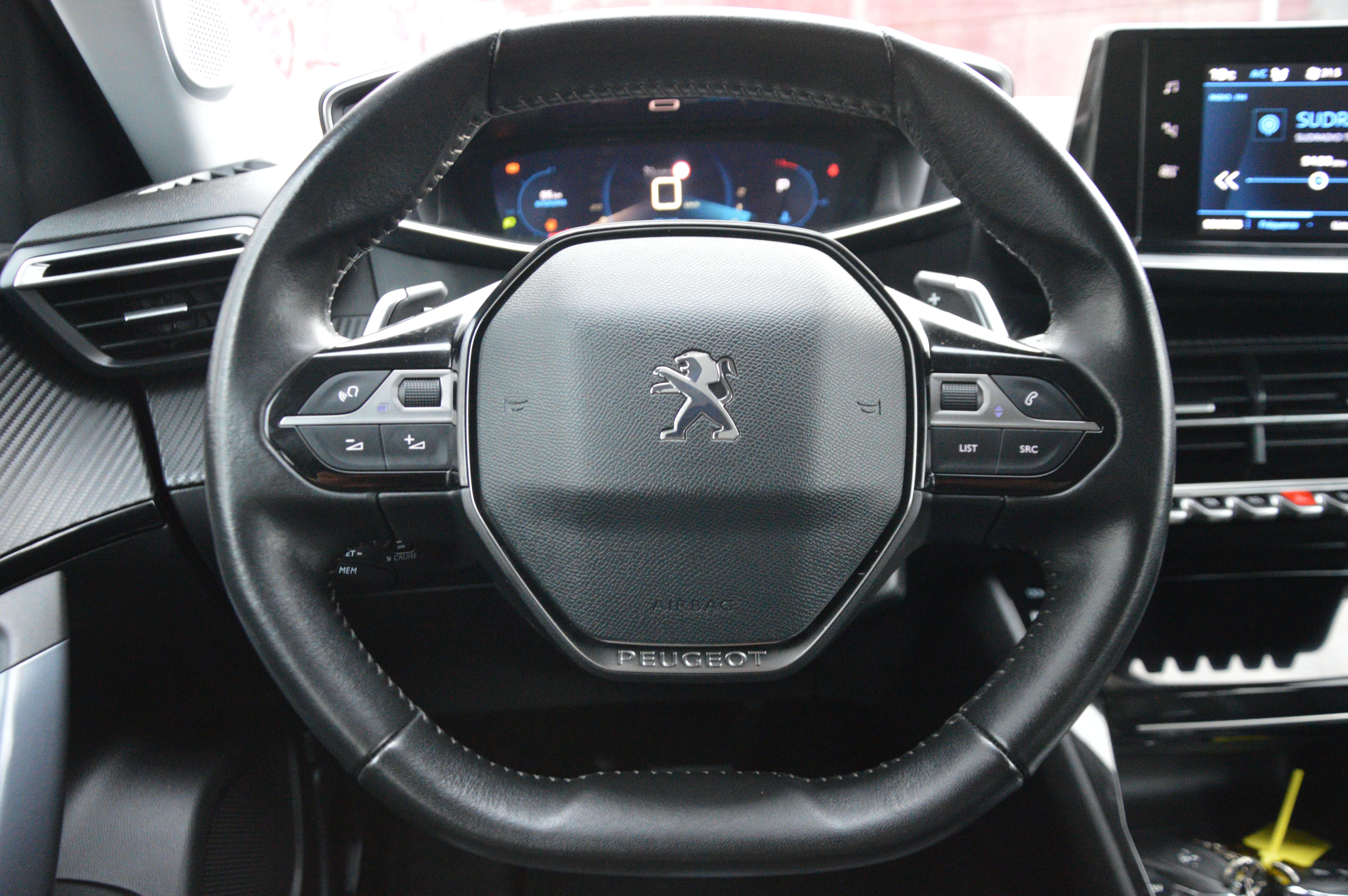 Peugeot 2008 1.5BlueHDi Allure BOITE AUT CARPLAY CAM 85.172KM