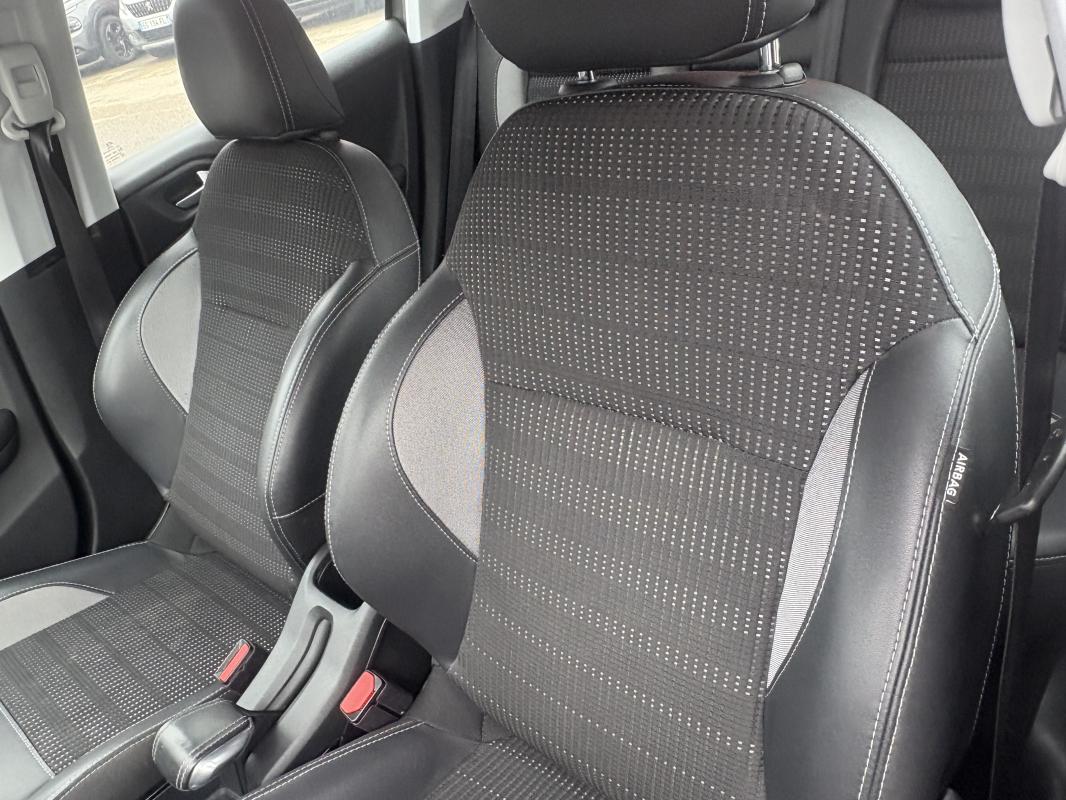 Peugeot 2008 BLUEHDI 120CV BOITE AUTOMATIQUE ALLURE