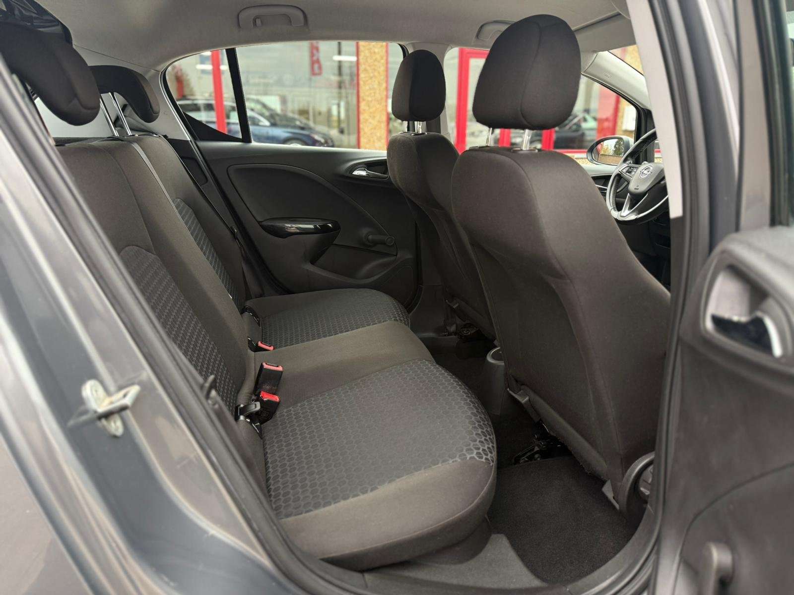Opel Corsa 1.2i COSMO ESSENCE  5 PORTES