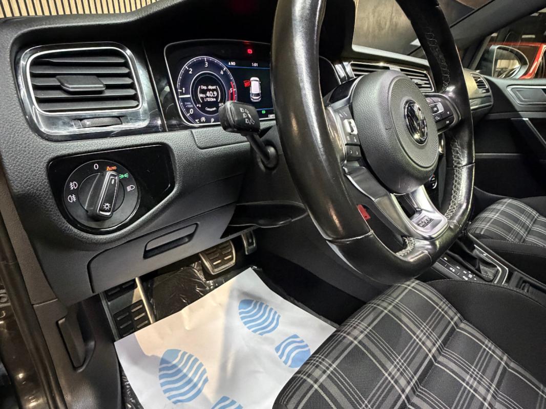 Volkswagen Golf 2.0 TDI 184 BlueMotion Technology FAP DSG7 GTD