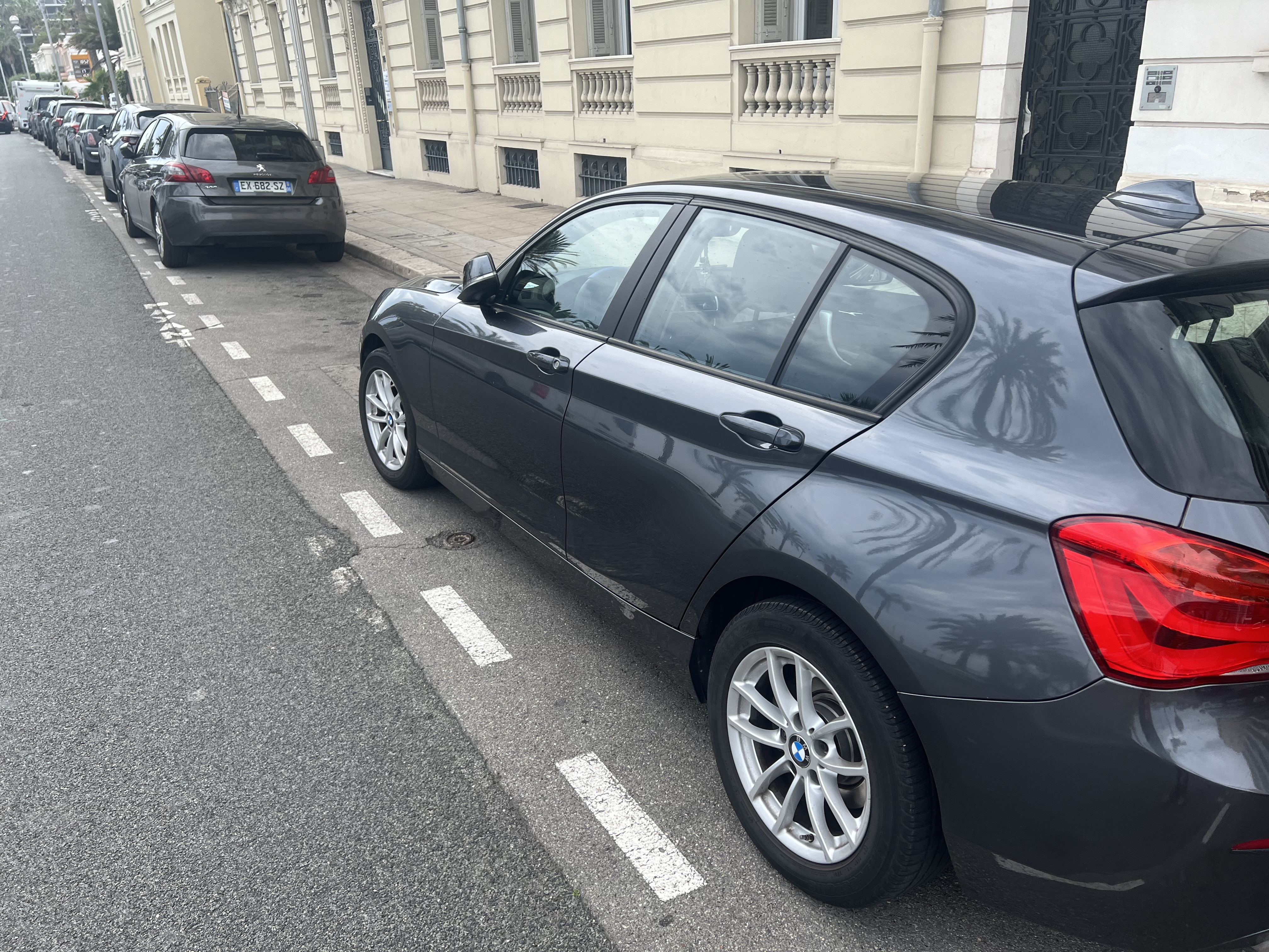 Bmw Serie 1 116d Fiable, propre et prête à rouler