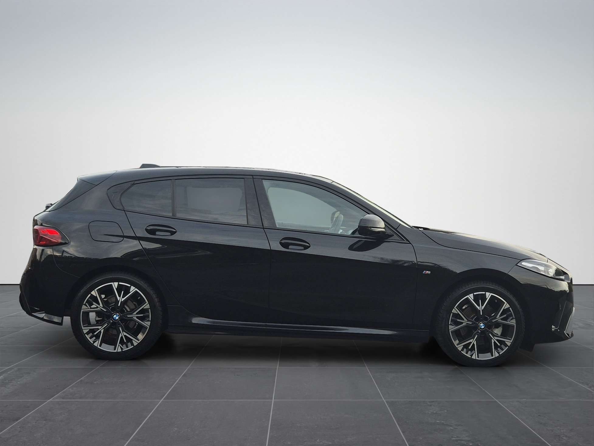 BMW 120 120iAS MHEV - Finition "M Sport" - Proche du Neuf - Garantie Constructeur - Dispo Rapide - Zone LEZ Ok