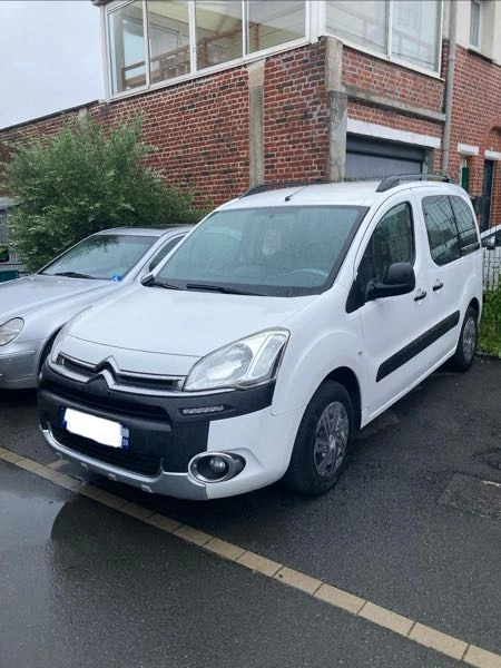 Citroen Berlingo II 1.6 HDI 75 MULTISPACE 5 Places attelage remorque
