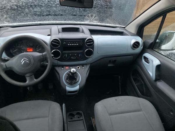 Citroen Berlingo II 1.6 HDI 75 MULTISPACE 5 Places attelage remorque