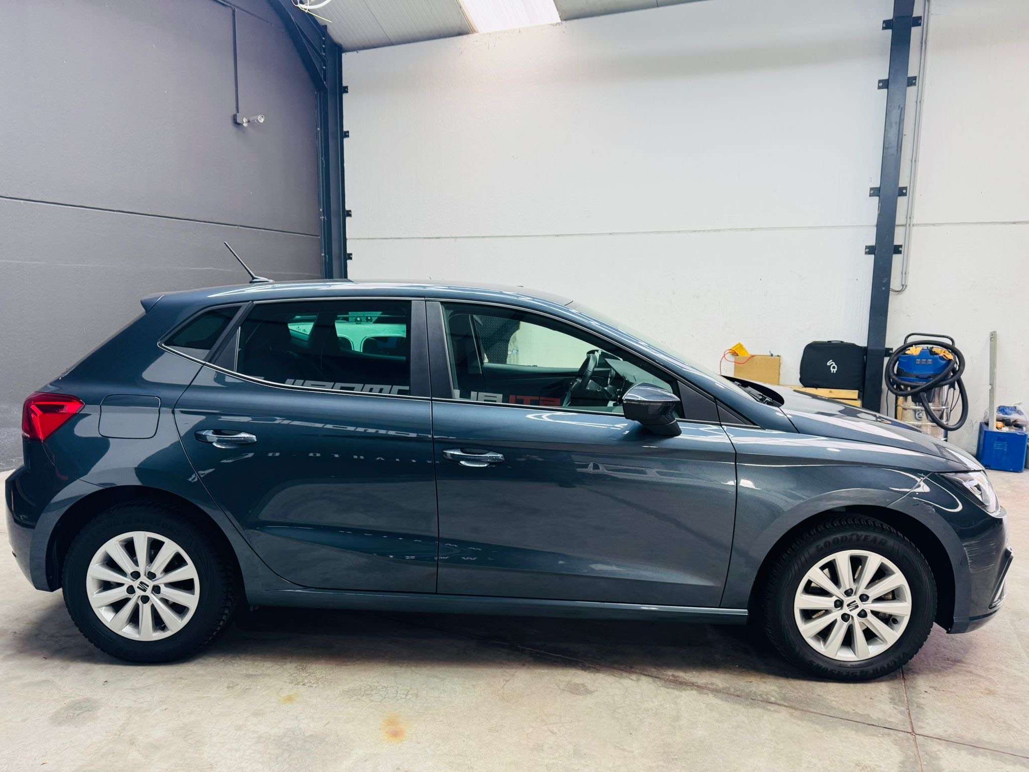 SEAT Ibiza **DSG**GARANTIE 12 MOIS **