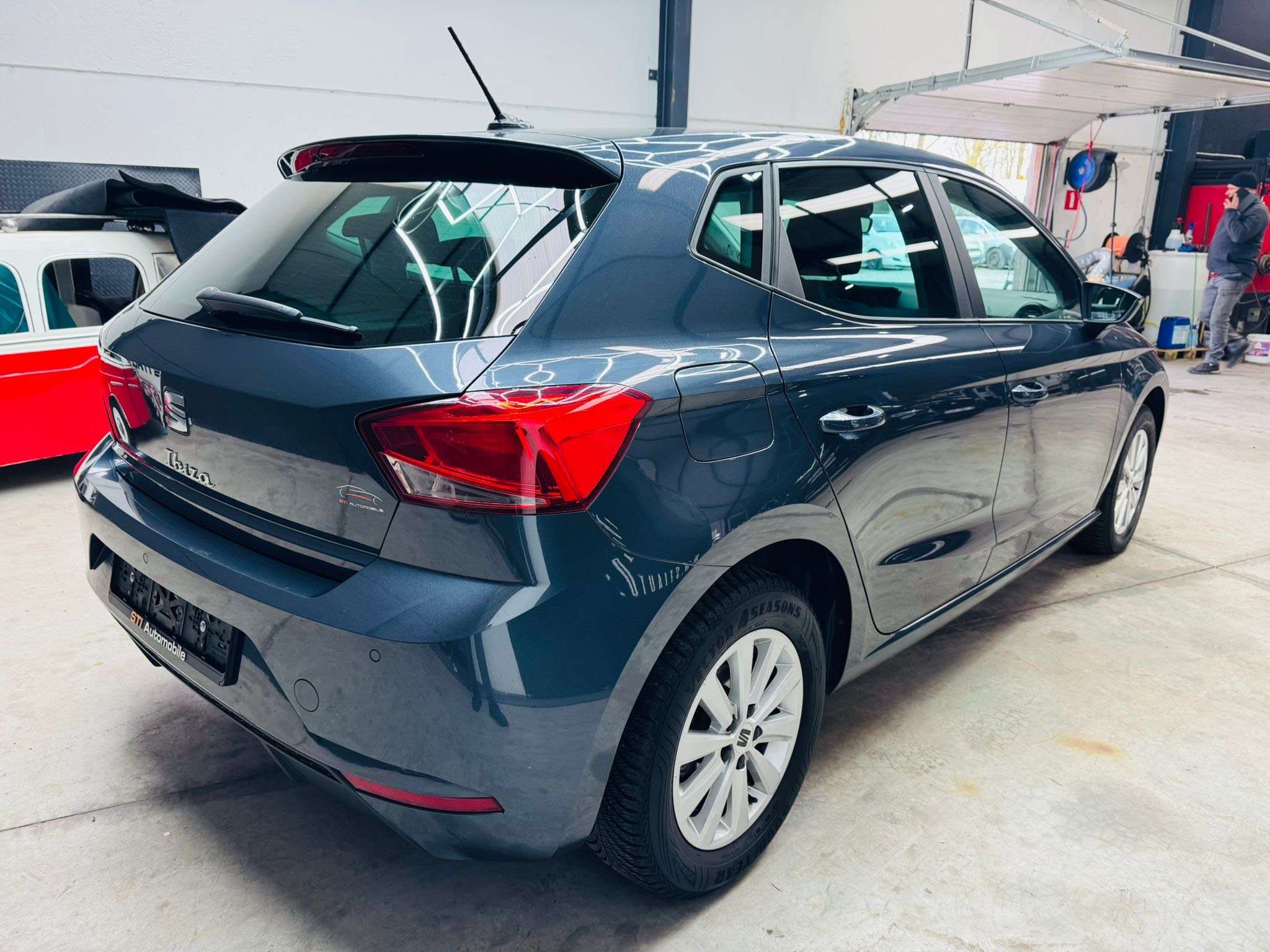 SEAT Ibiza **DSG**GARANTIE 12 MOIS **